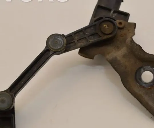 FRONT SUSPENSION HEIGHT SENSOR