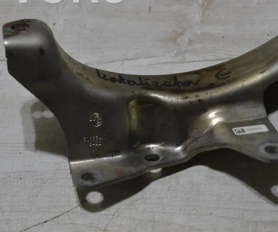 ANDERES MOTORRAUMTEIL