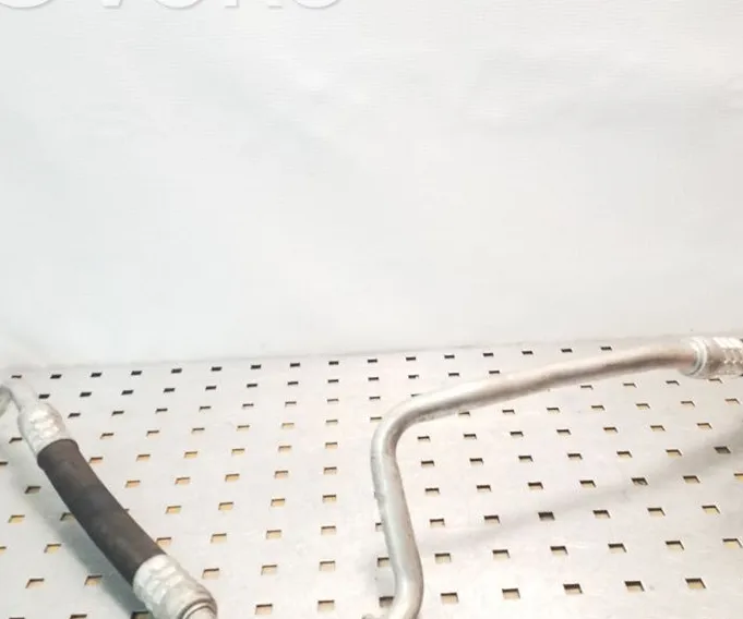 RÖR/SLANGAR FÖR LUFTKONDITIONERING