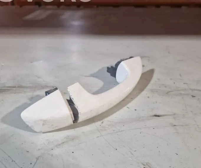 EXTERIOR DOOR HANDLE