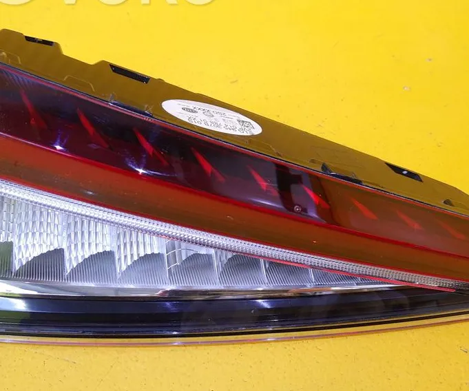 TAIL LIGHT