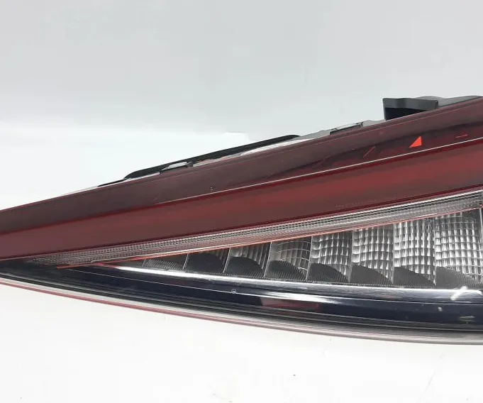 TAIL LIGHT