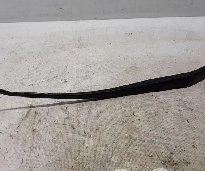 WINDSHIELD WIPER ARM