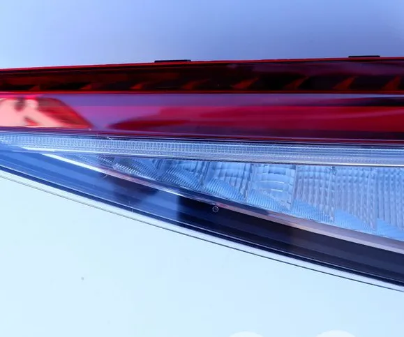 TAIL LIGHT