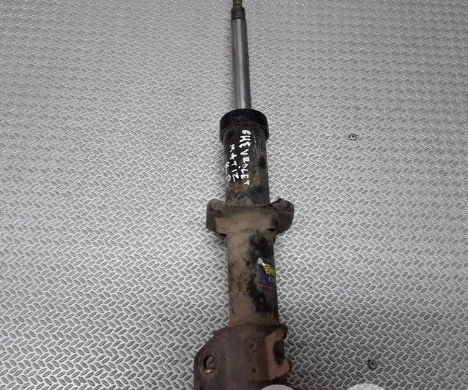 VORDERER STOSSDÄMPFER