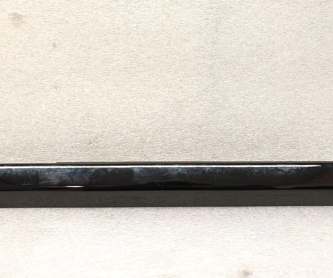 REAR SIDE WINDOW TRIM