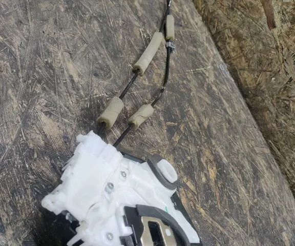 FRONT LOCK
