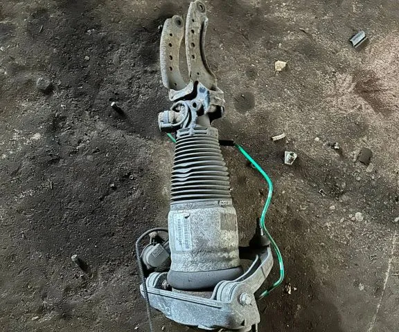 FRONT AIR SHOCK ABSORBER (PNEUMATIC AIR SUSPENSION)