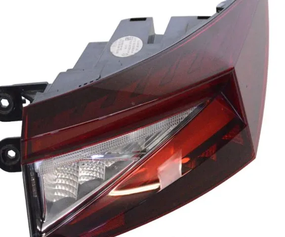 TAIL LIGHT
