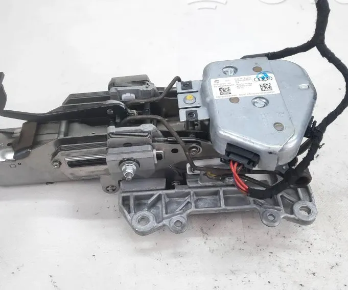STEERING AXLE