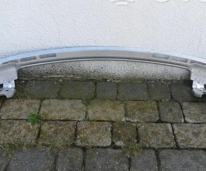 FRONT BUMPER REINFORCEMENT