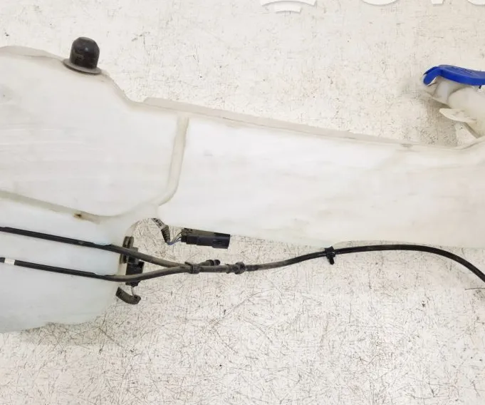 WINDOW FLUID RESERVOIR