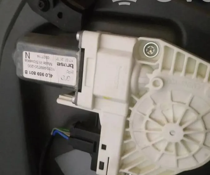 FRONT WINDOW CONTROL MOTOR
