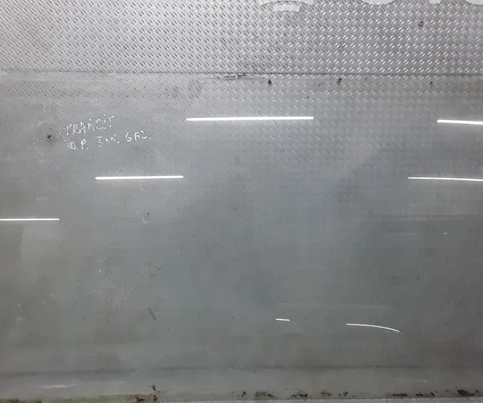 REAR BODY SIDE WINDOW