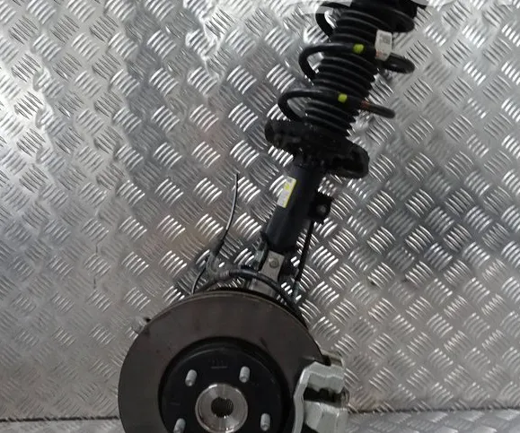 FRONT STEERING KNUCKLE (HUB, TRUNNION)