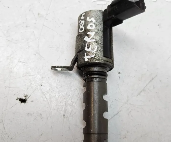 VANOS TIMING VALVE