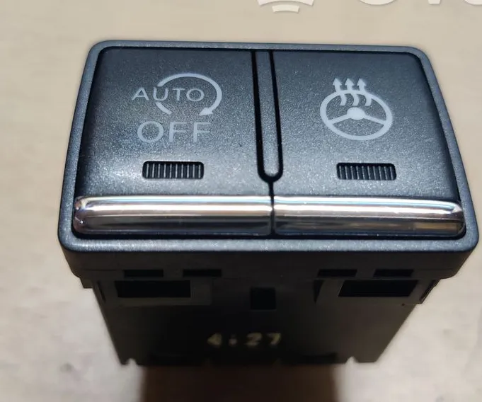 ВКЛЮЧАТЕЛЬ AUTO HOLD