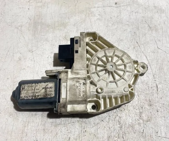 FRONT WINDOW CONTROL MOTOR