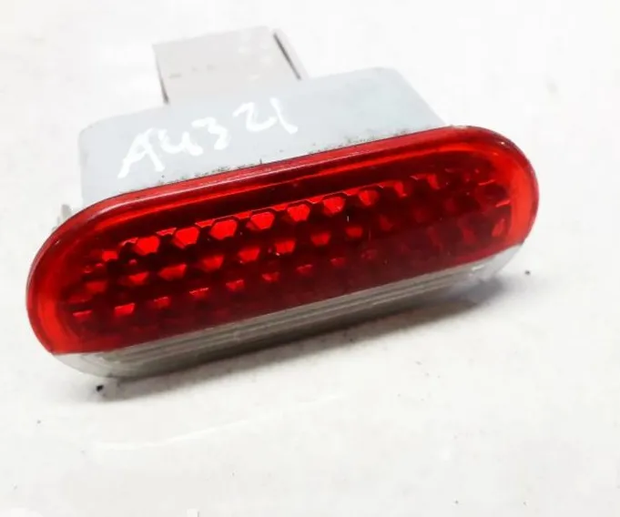 TAILGATE LIGHT (INSIDE)