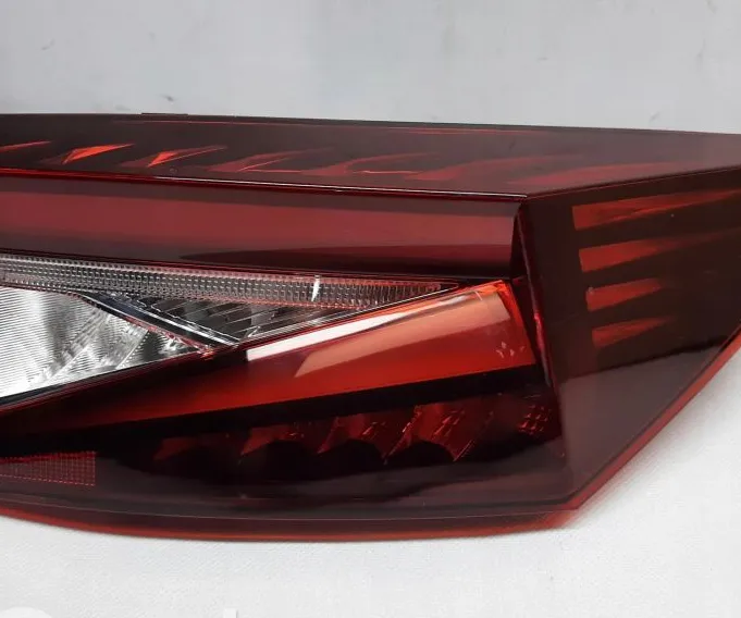 TAIL LIGHT