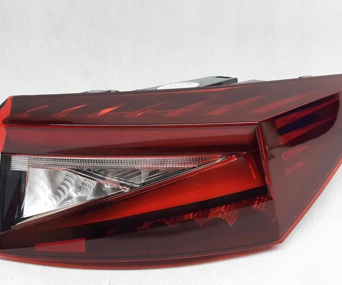 TAIL LIGHT