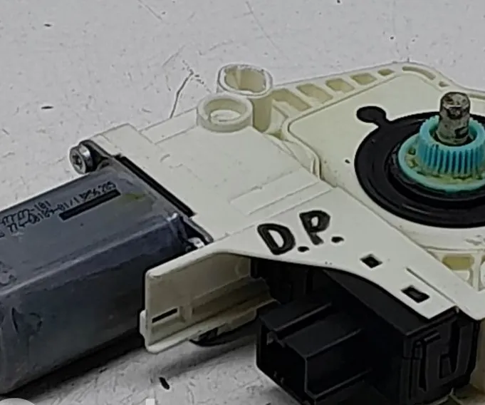 FRONT WINDOW CONTROL MOTOR