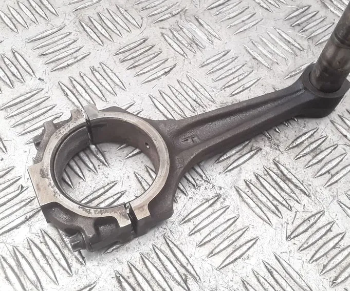 CONNECTING ROD