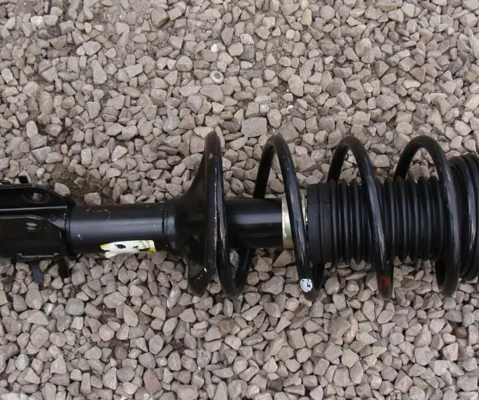 VORDERER STOSSDÄMPFER