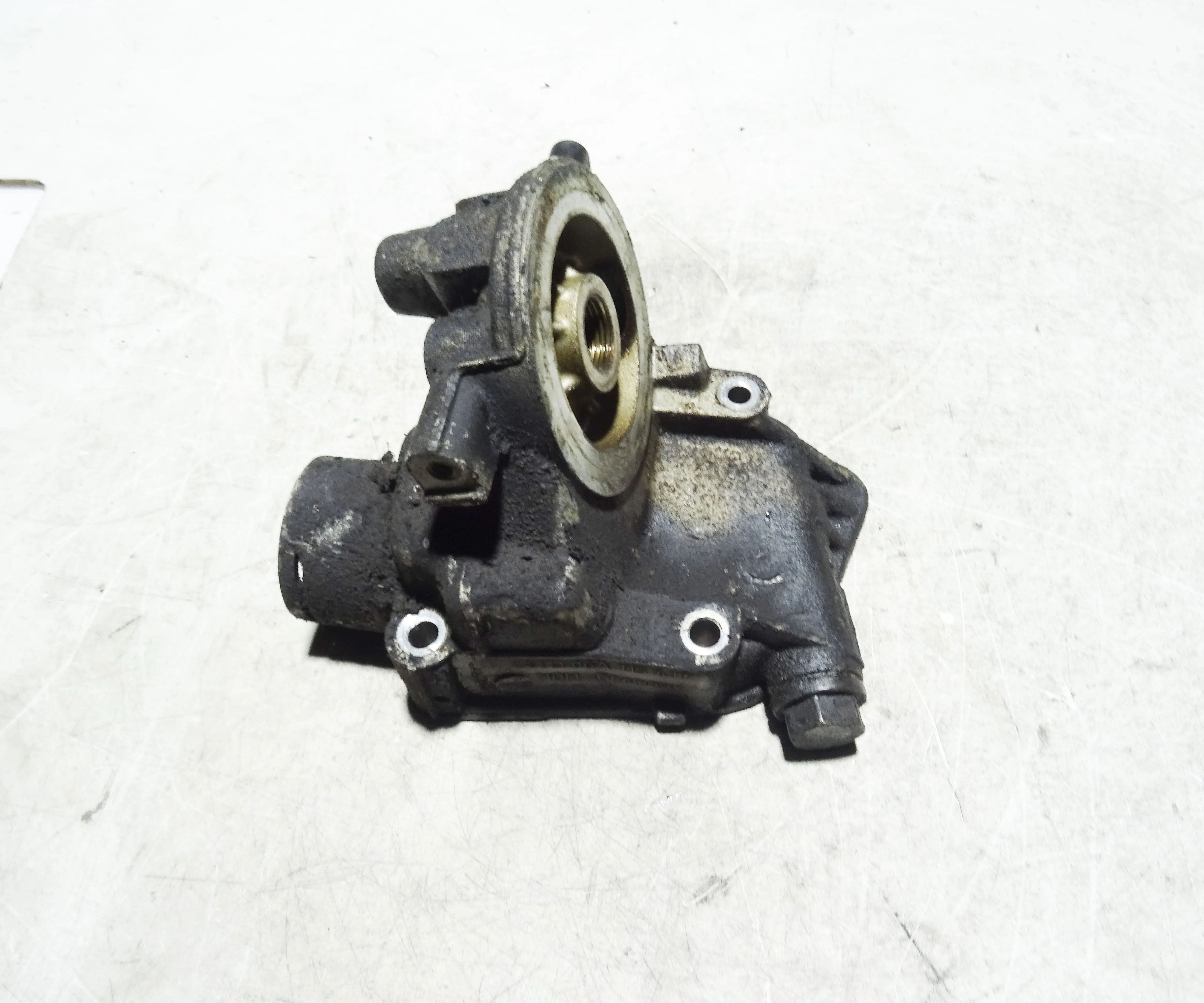 OIL FILTER HOLDER / COOLER