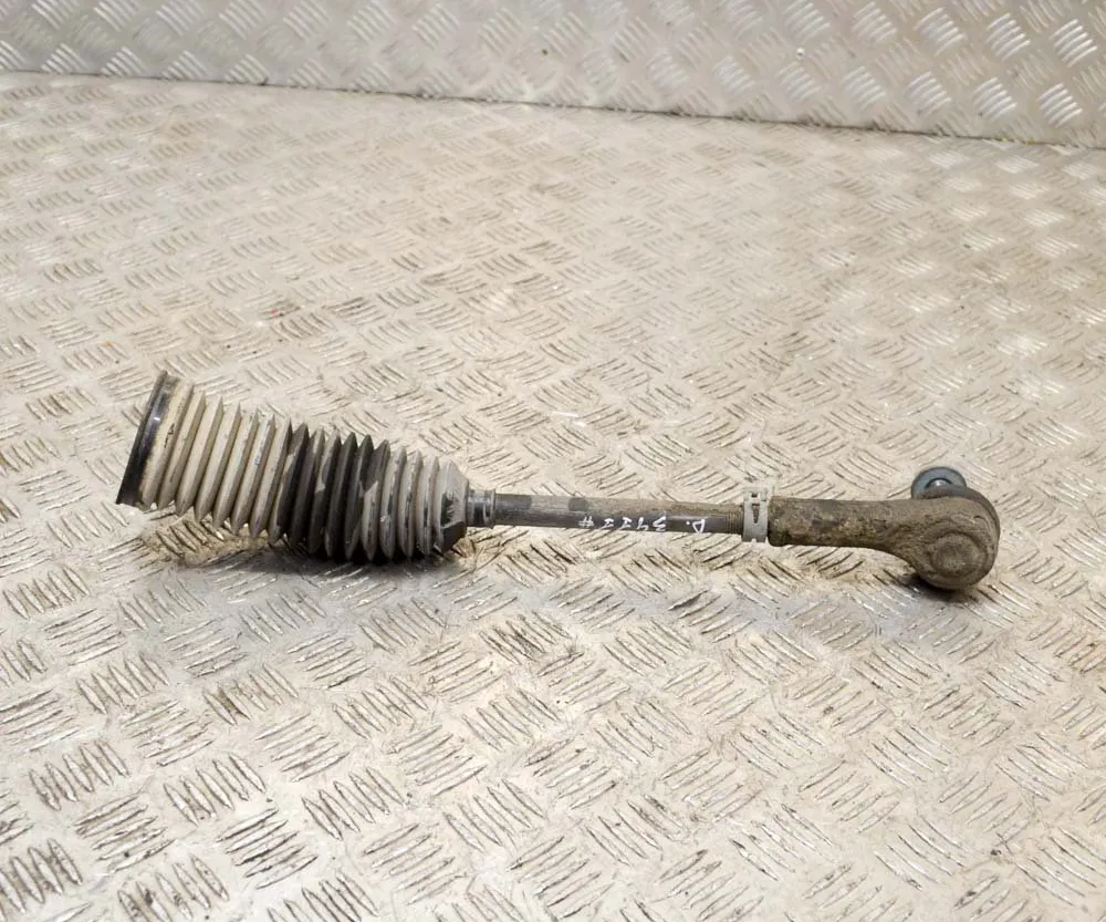 STEERING LINK LUG