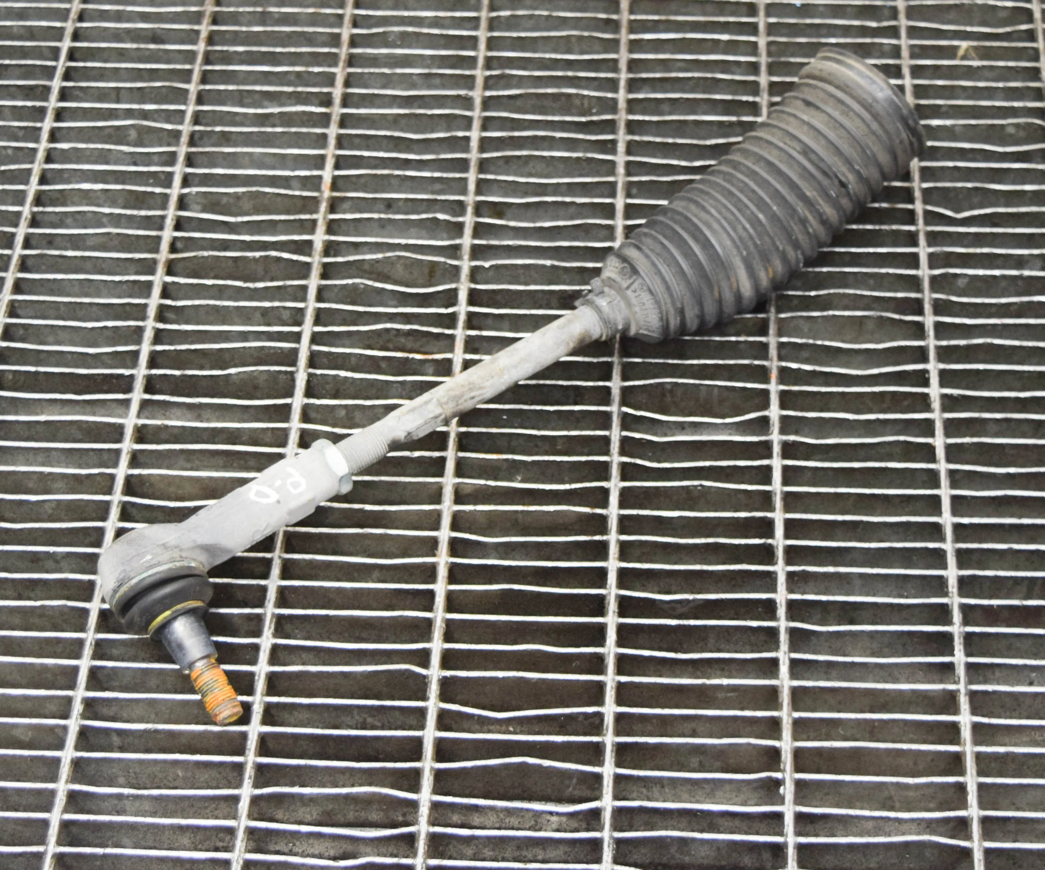 STEERING LINK LUG