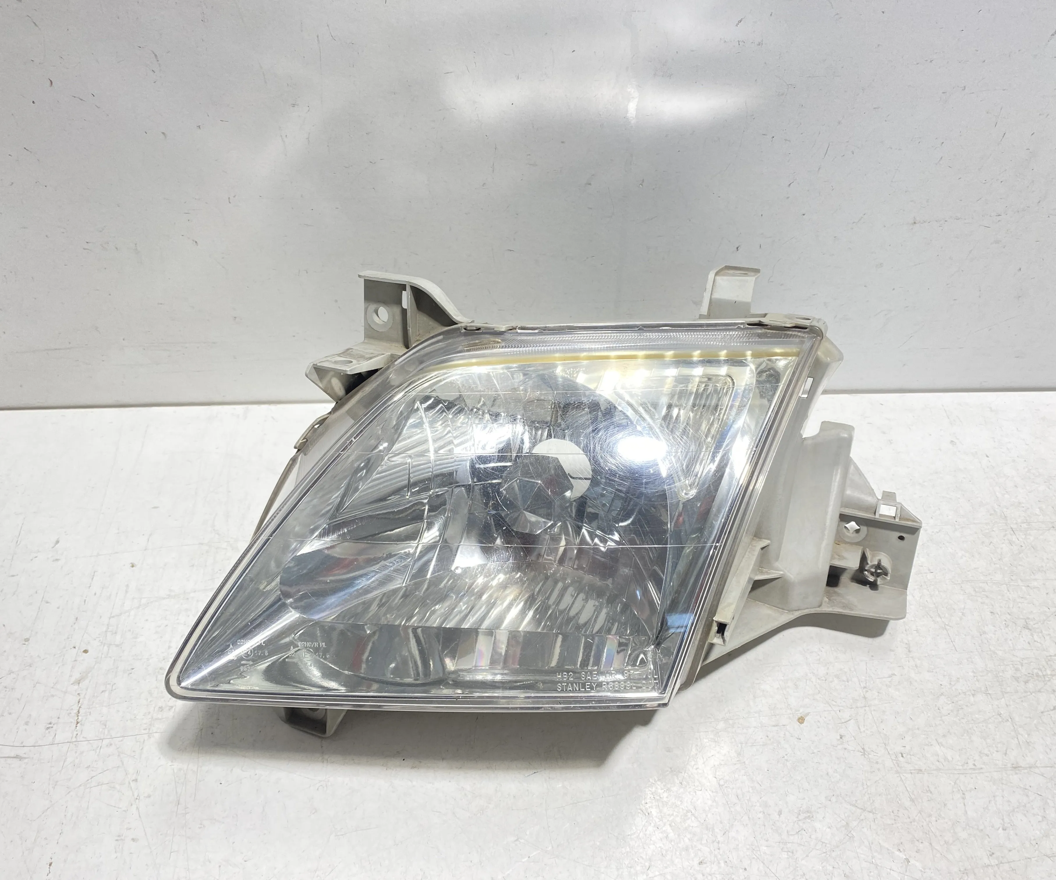 FRONT LAMP