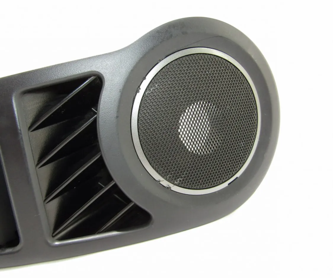 SIDE AIR GRILLE